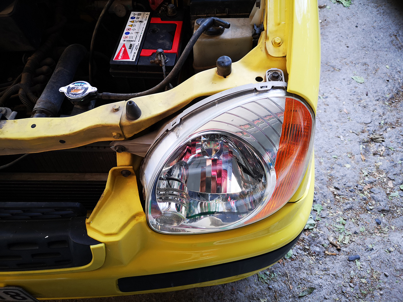 Headlight after restoration and polishing